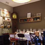 Arkadenhaus - Freiherr Von Schwarzenberg Hotel 3*