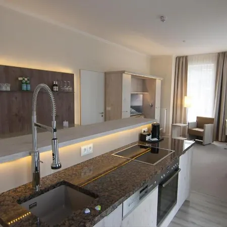 Отель Arkadenhaus - Freiherr Von Schwarzenberg 3*
