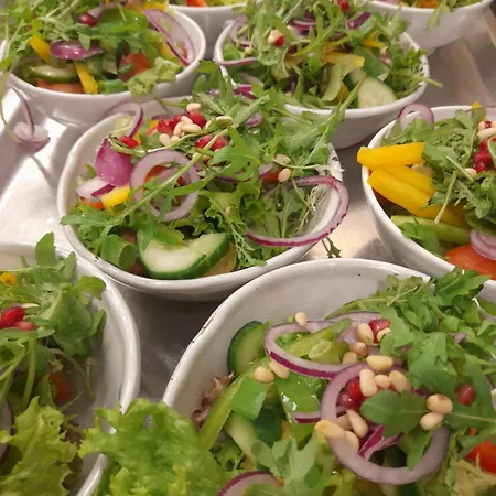 מלון Arkadenhaus - Freiherr Von Schwarzenberg פפנבורג