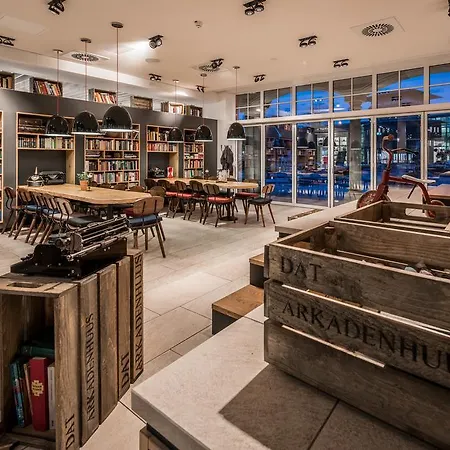 Arkadenhaus - Freiherr Von Schwarzenberg 3*