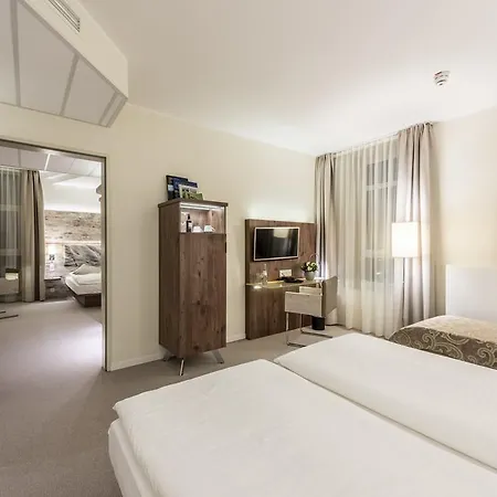 Arkadenhaus - Freiherr Von Schwarzenberg Hotell Papenburg