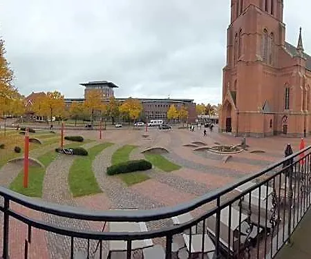 Arkadenhaus - Freiherr Von Schwarzenberg Отель