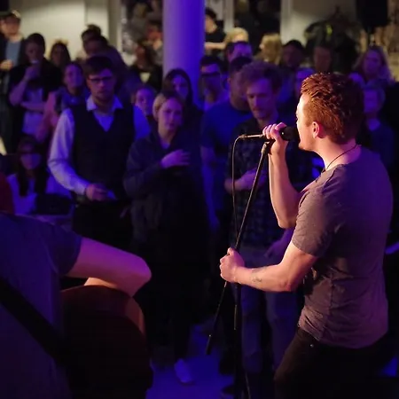 Arkadenhaus - Freiherr Von Schwarzenberg מלון 3*