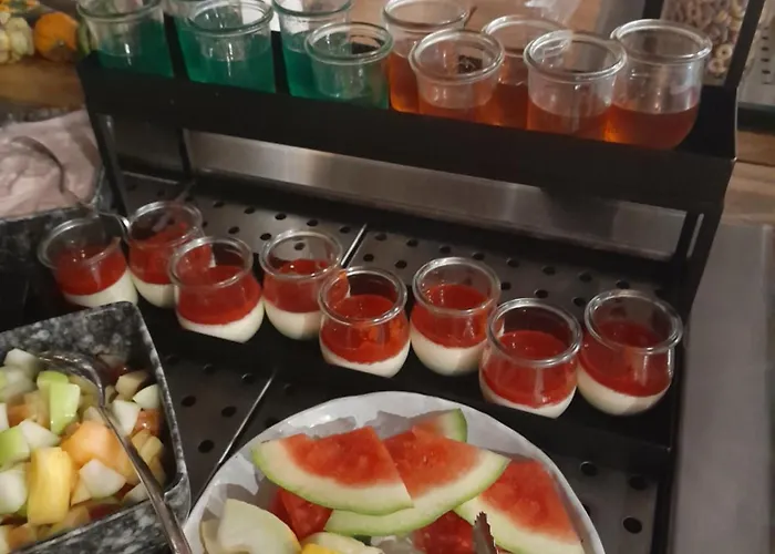 Arkadenhaus - Freiherr Von Schwarzenberg Hotel 3*