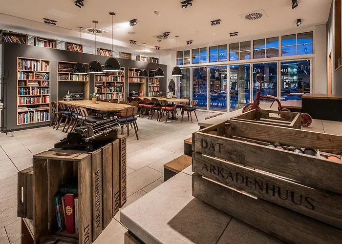 Arkadenhaus - Freiherr Von Schwarzenberg 3*